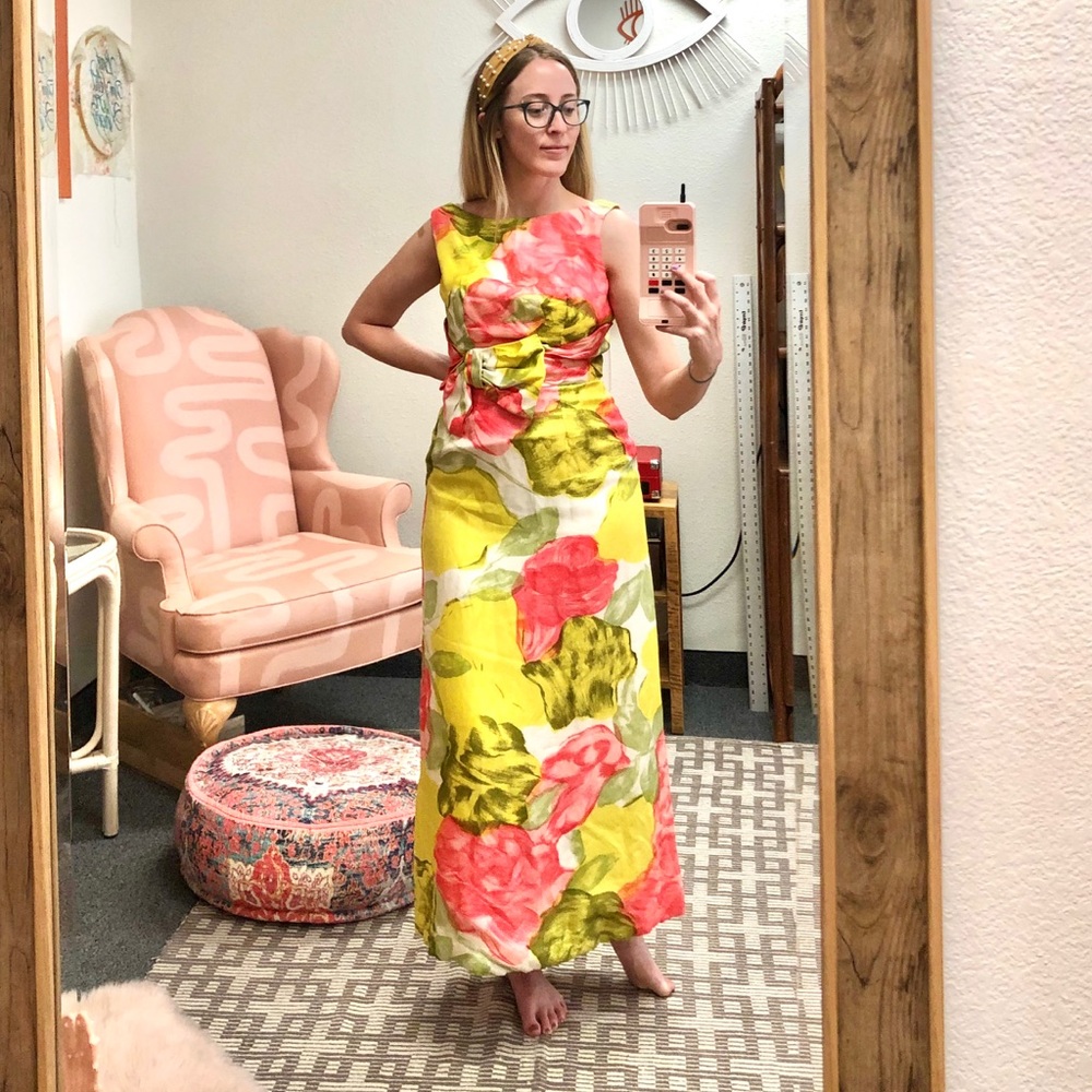 Vintage floral semi formal maxi dress